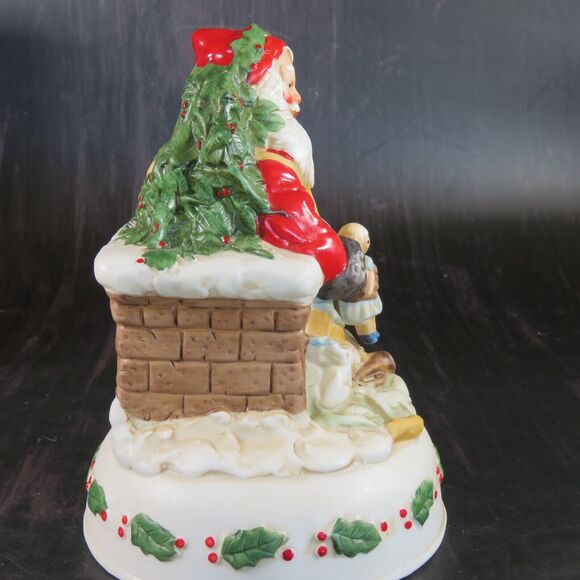 The Santa Claus Shoppe Enesco Santa In Chimney Porcelain Musical Figurine 1985 - Picture 9 of 16